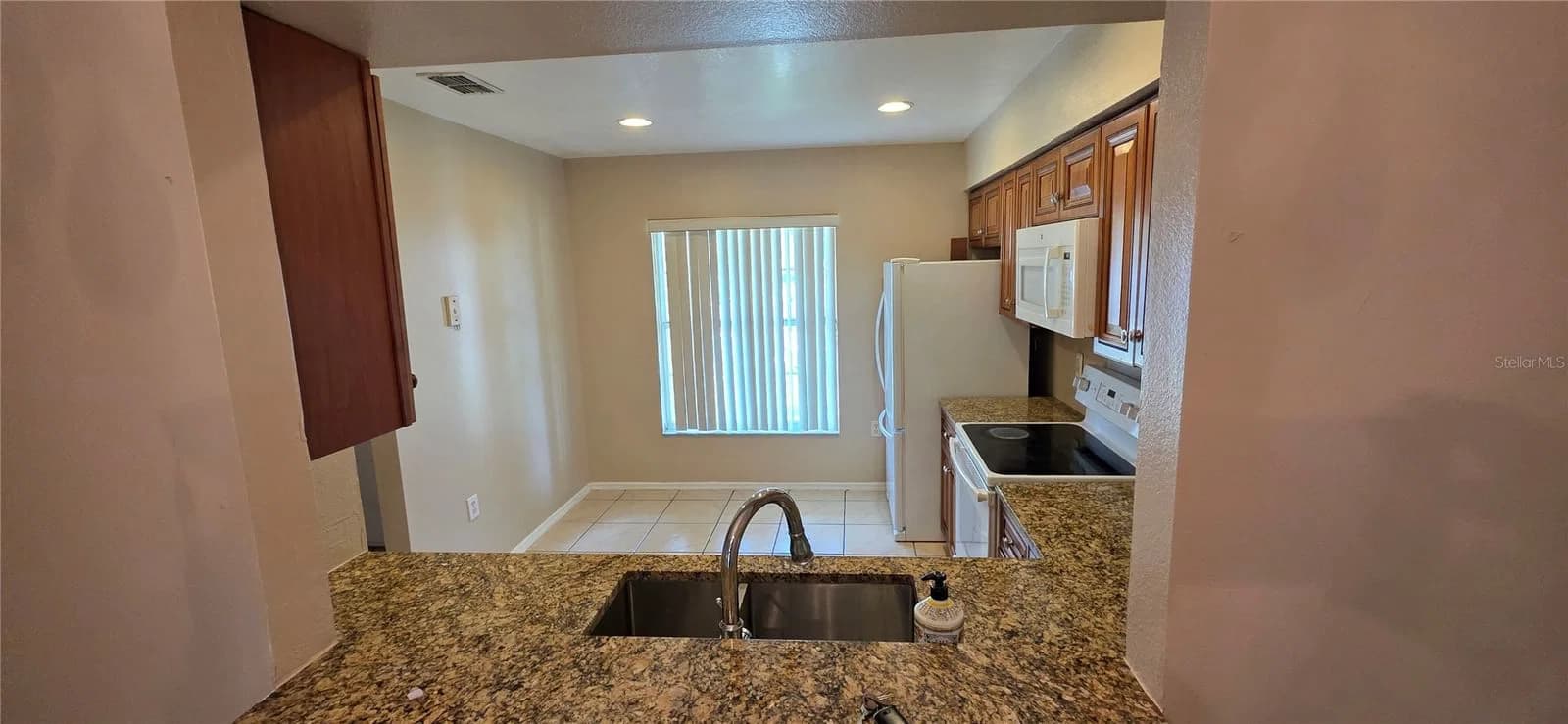 13313 FAIRWAY GLEN Drive #104 5