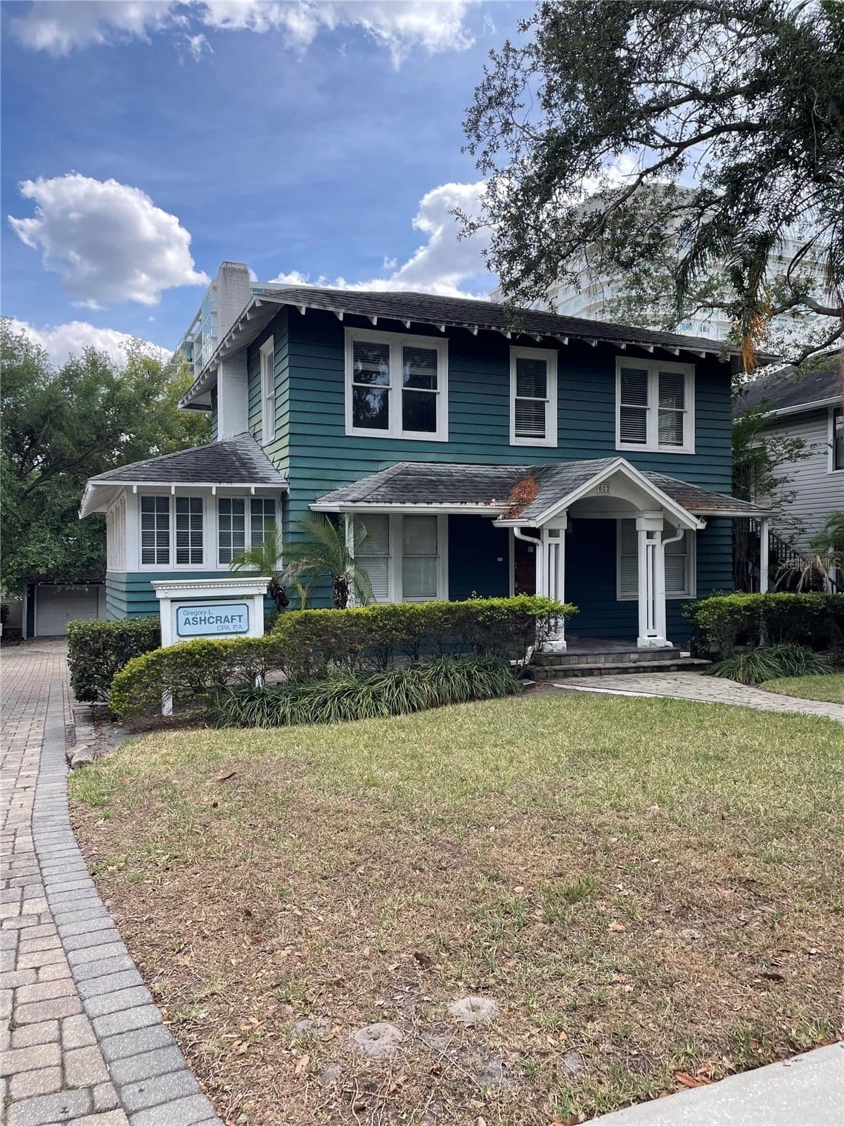 612 CENTRAL Boulevard, Orlando, FL 32801 2