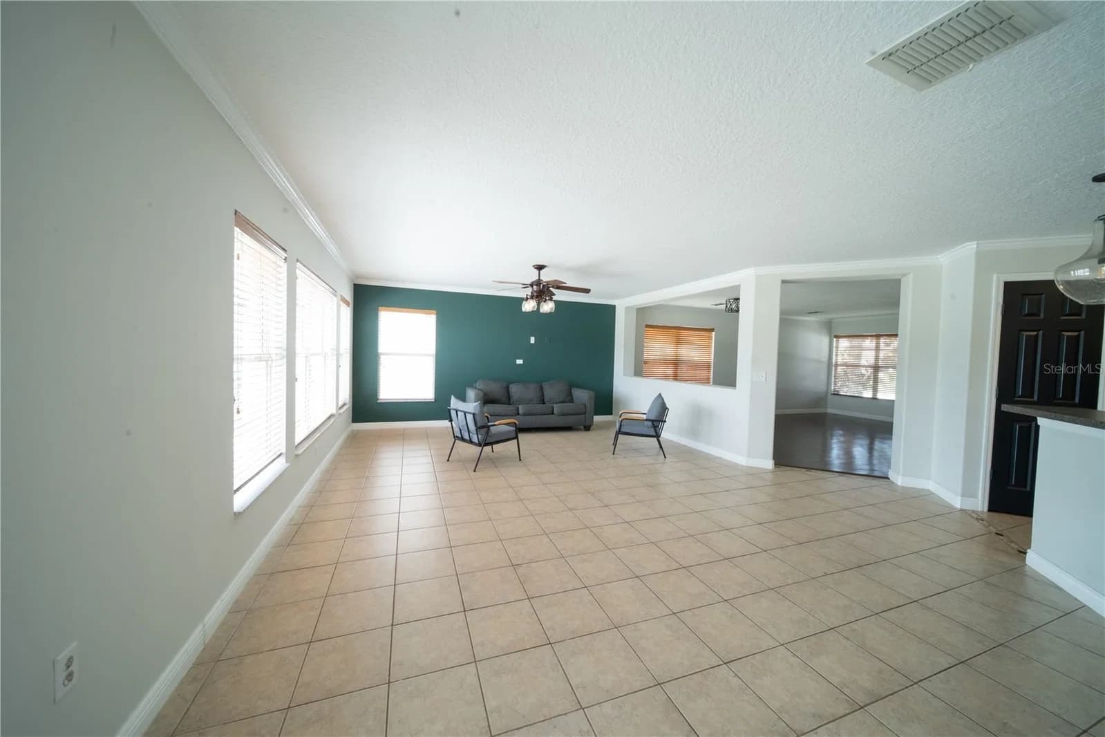 4621 YELLOW BAY 4