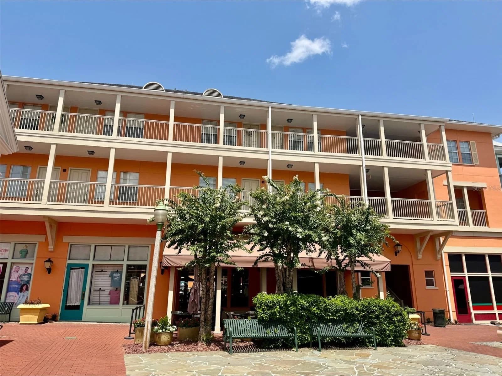 606 MARKET, Celebration, FL 34747