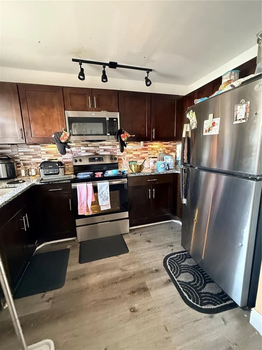 1805 MICHIGAN, Kissimmee, FL 34744 2