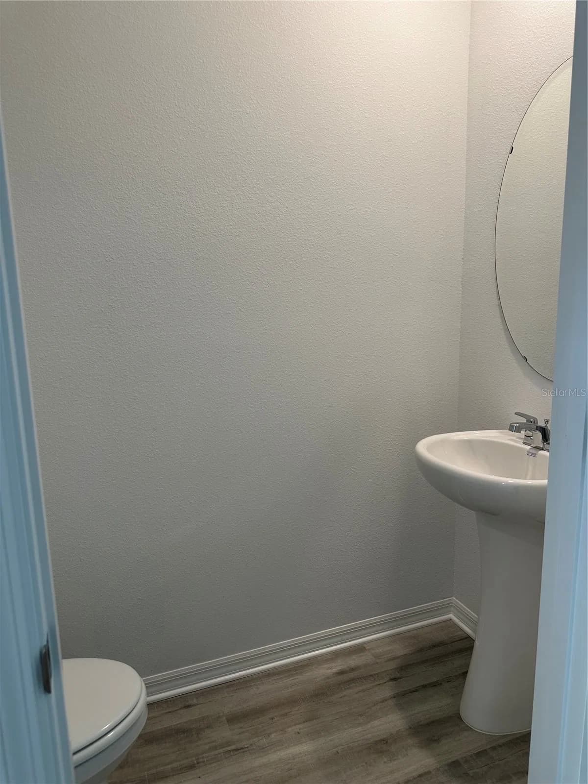 1823 ROCK ELM 3