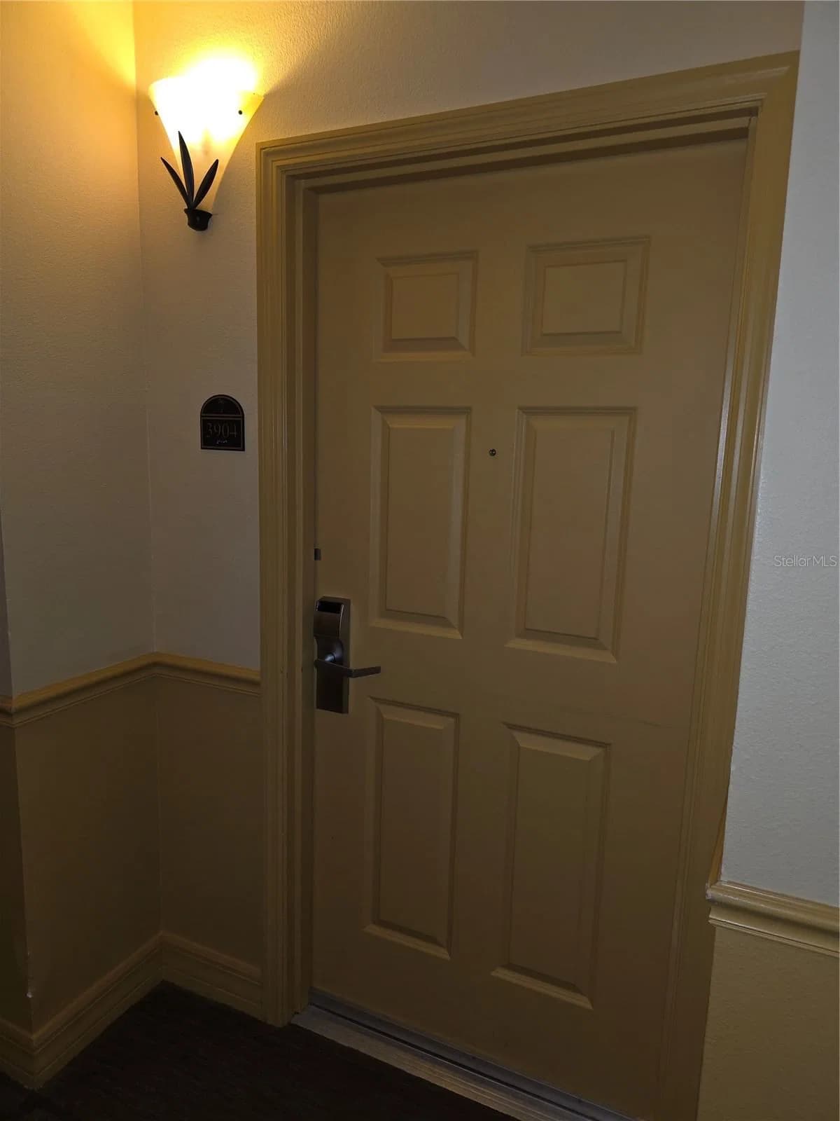 8101 RESORT VILLAGE, Orlando, FL 32821 3