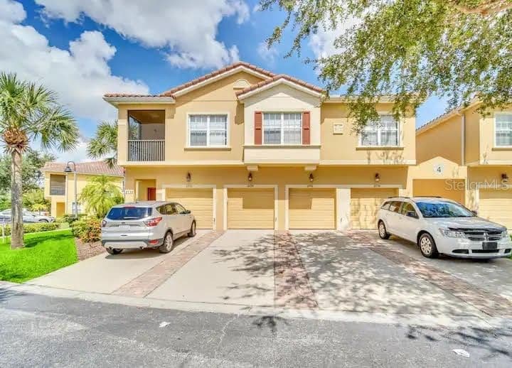 2736 OAKWATER, Kissimmee, FL 34747 3