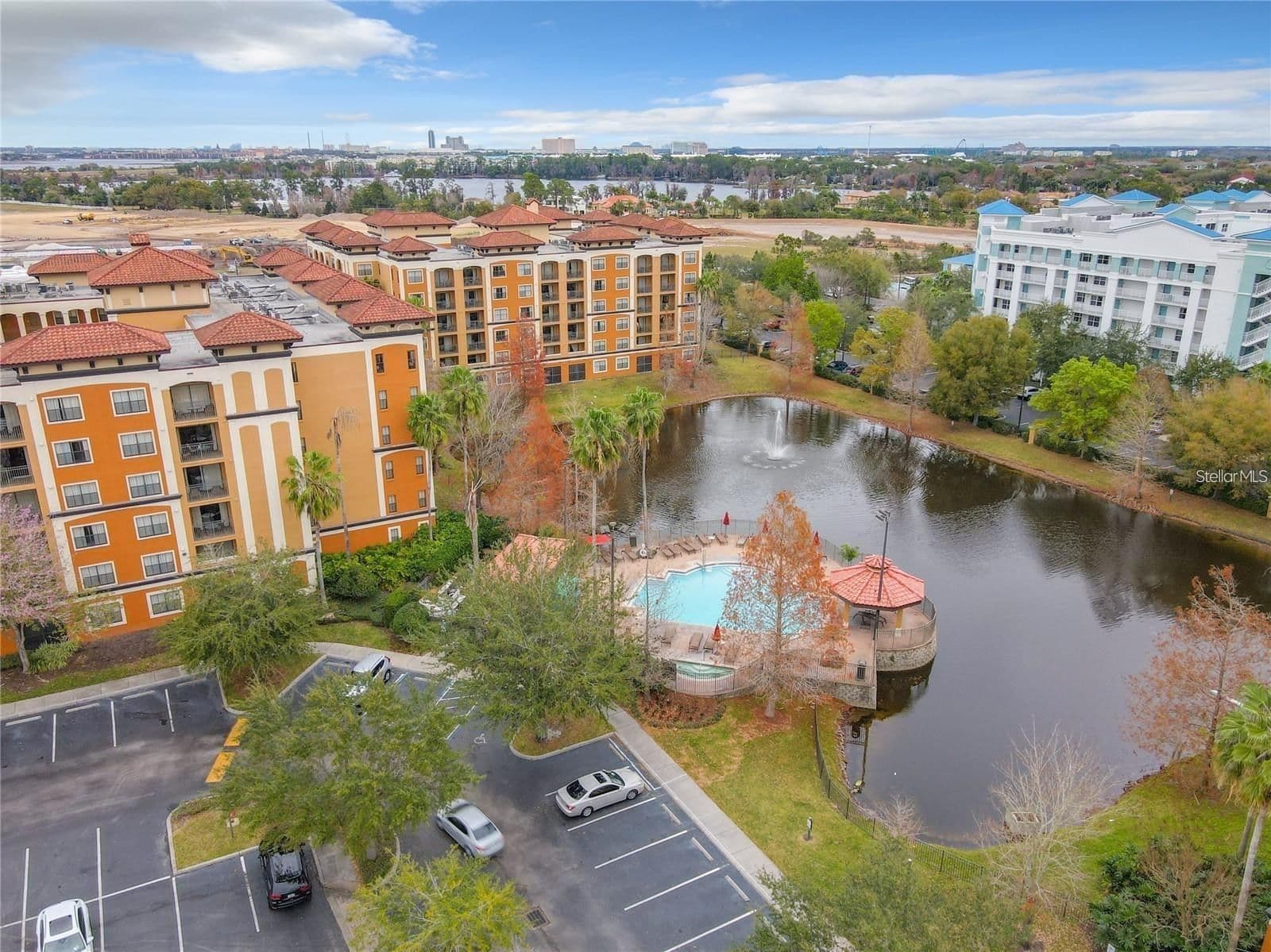 12544 FLORIDAYS RESORT DR, Orlando, FL 32821 3
