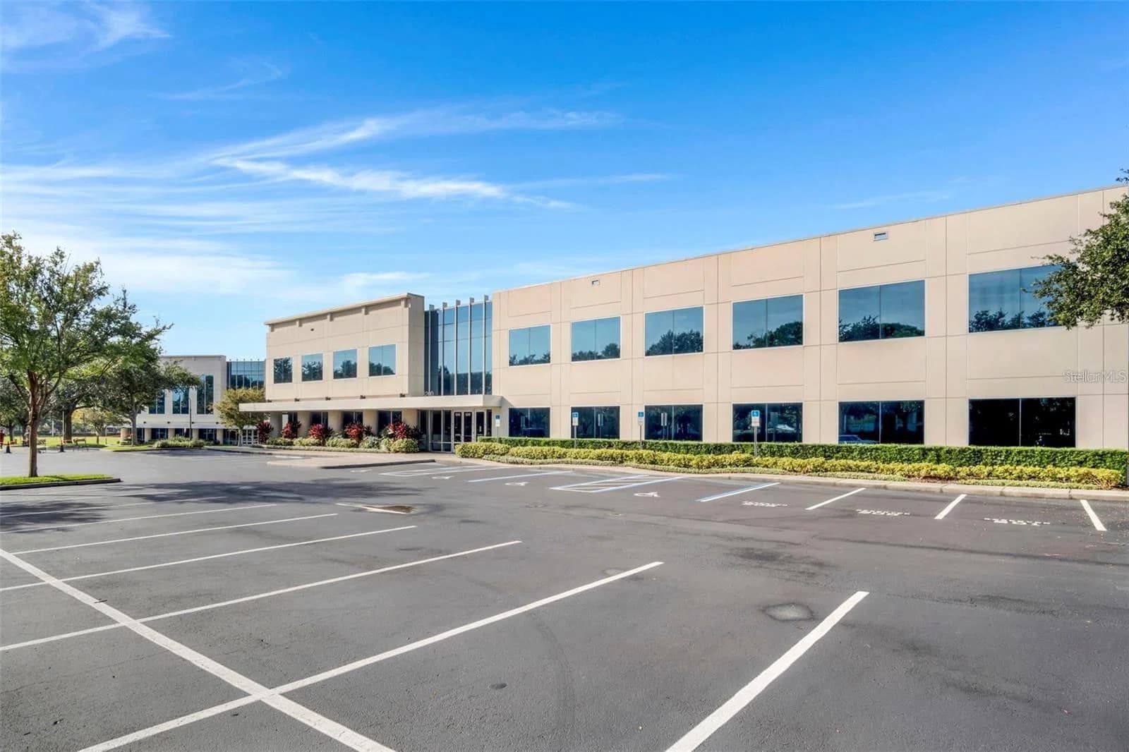 6200 METROWEST, Orlando, FL 32835 2