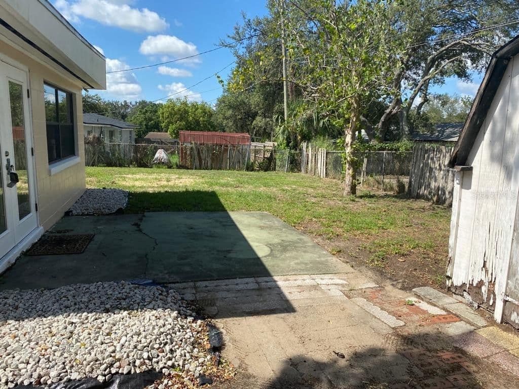 3408 LEEMOORE 5