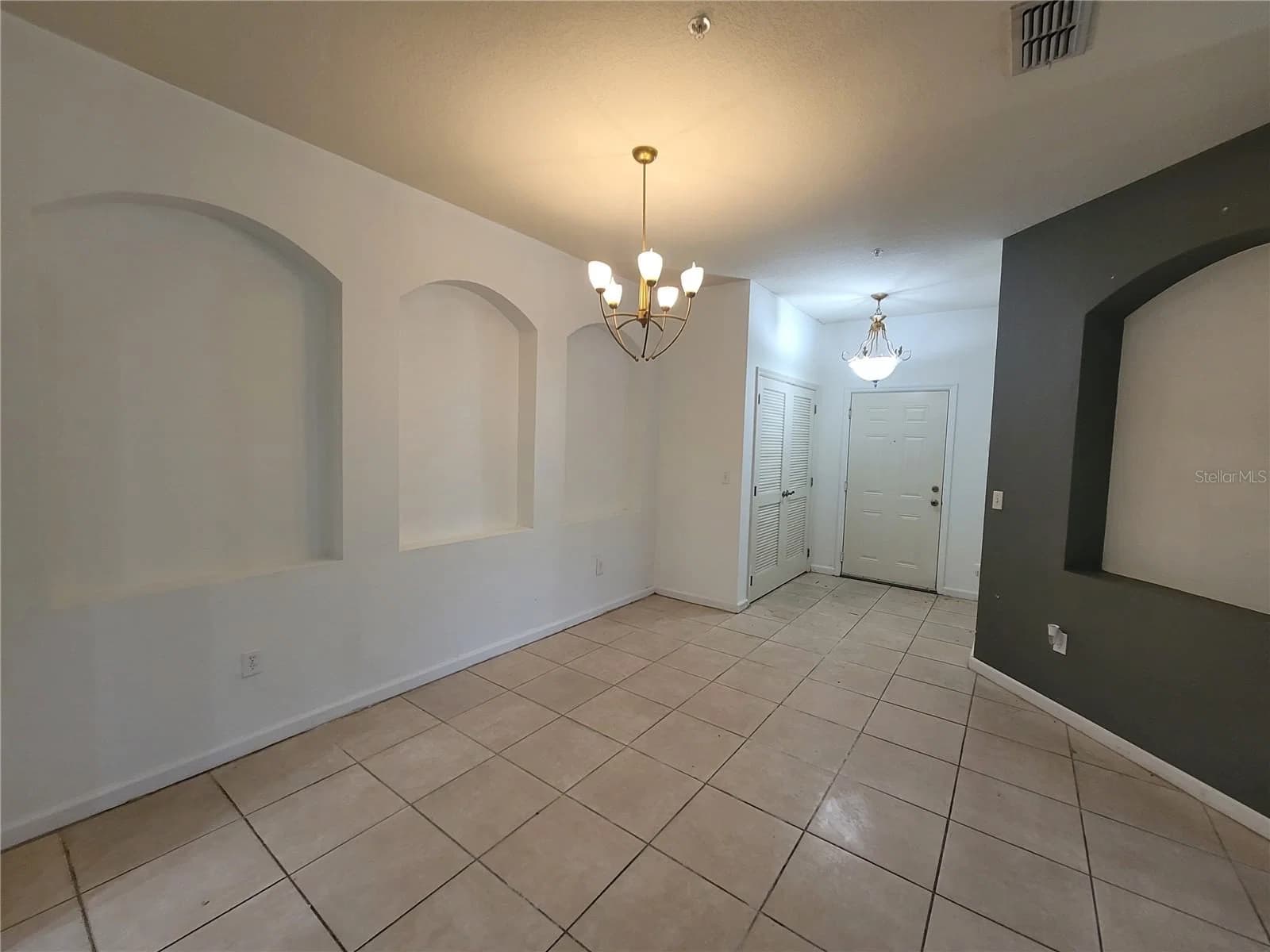 3321 WHITESTONE 5