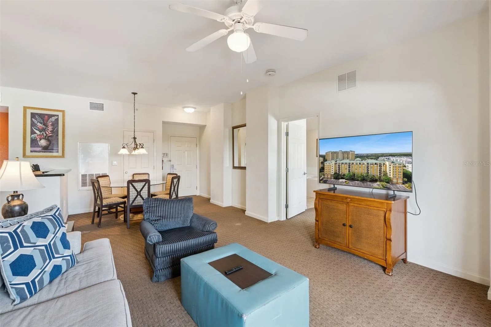8100 POINCIANA 4