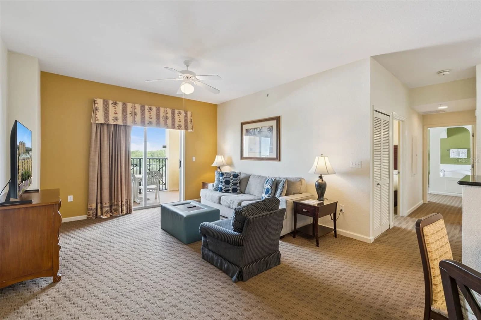 8100 POINCIANA 5
