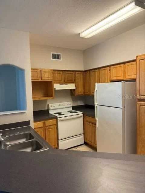 3250 CORONA VILLAGE, Orlando, FL 32835 3