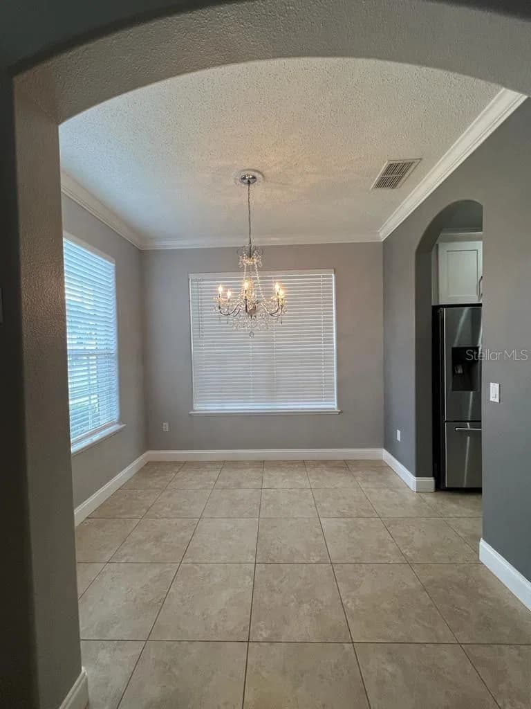1604 EAGLE FEATHER 5