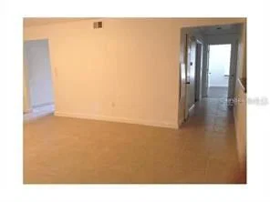 4166 VERSAILLES, Orlando, FL 32808 2