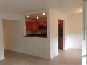 4166 VERSAILLES 4