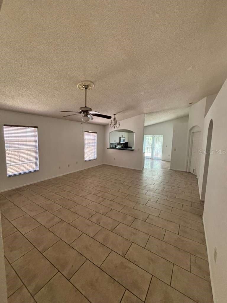 2713 PALM ISLE 2