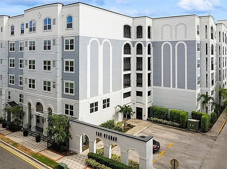 304 SOUTH, Orlando, FL 32801