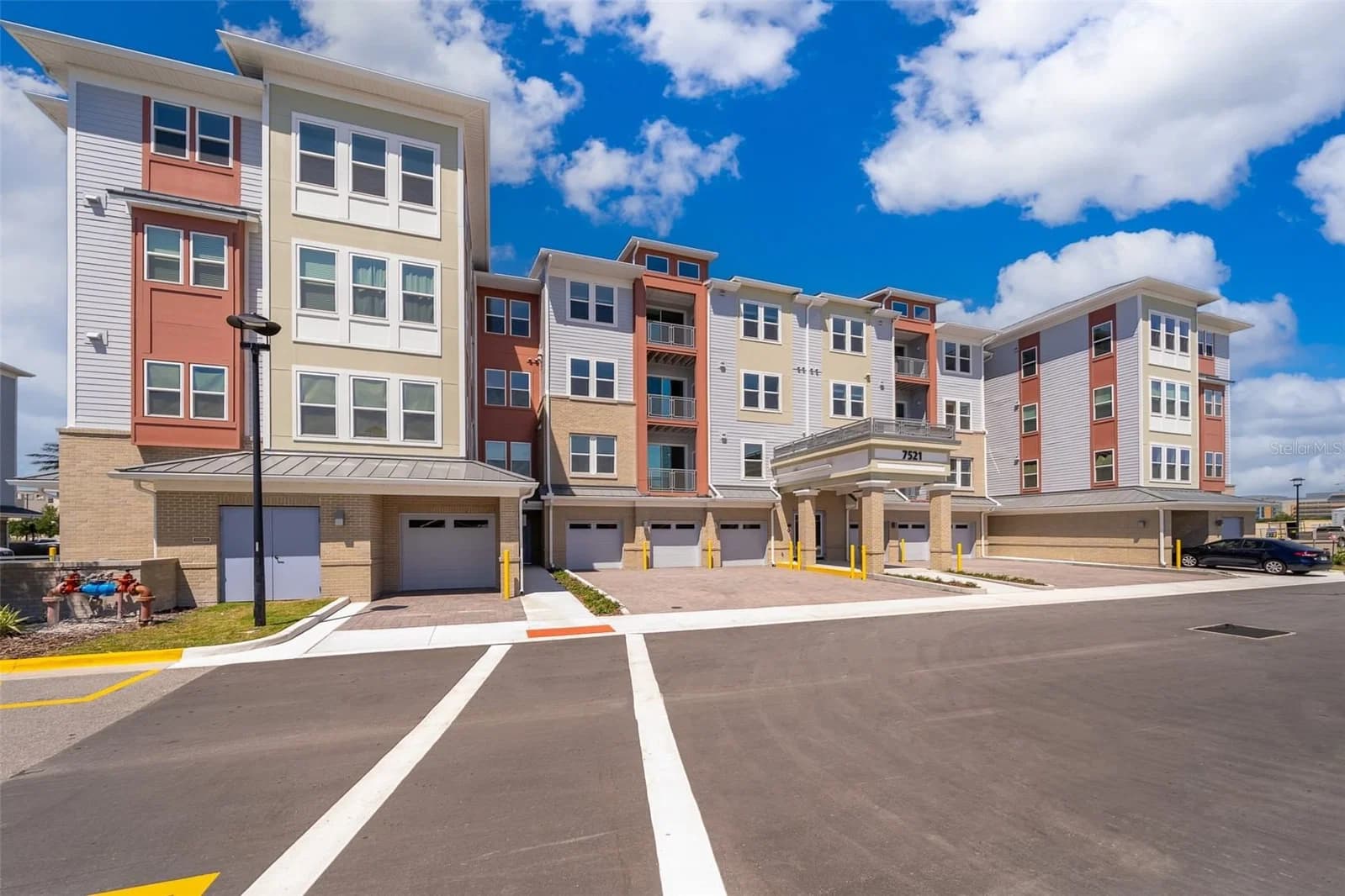 7521 LAUREATE, Orlando, FL 32827