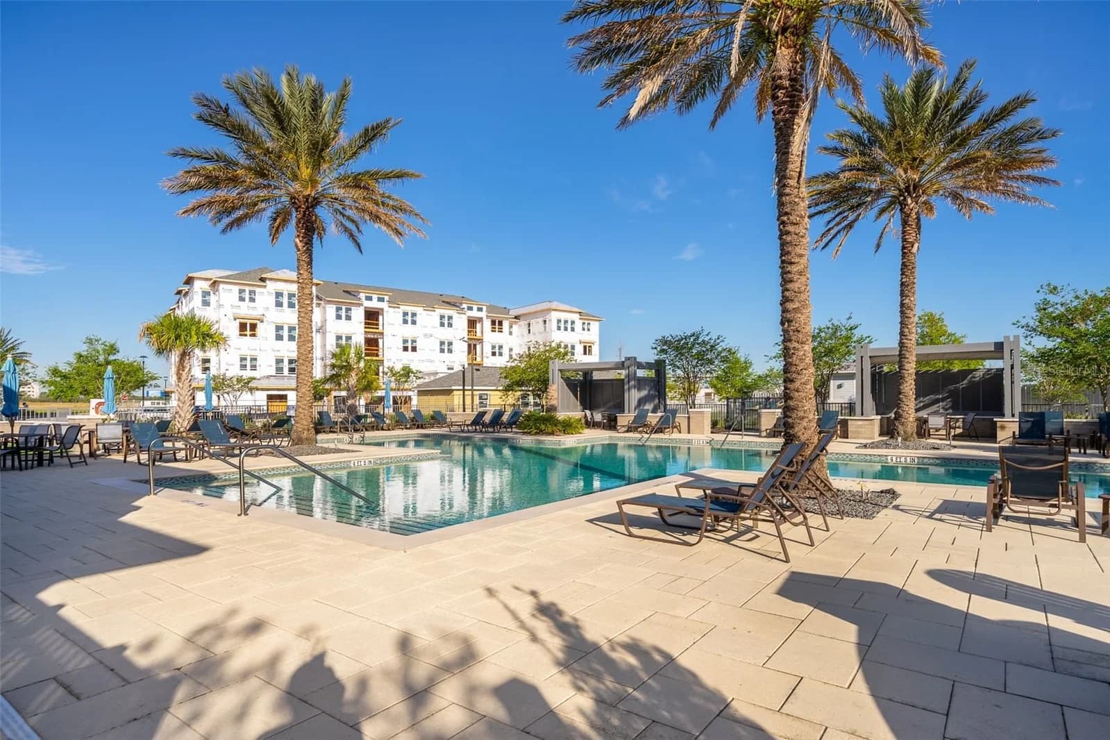 7521 LAUREATE, Orlando, FL 32827 2