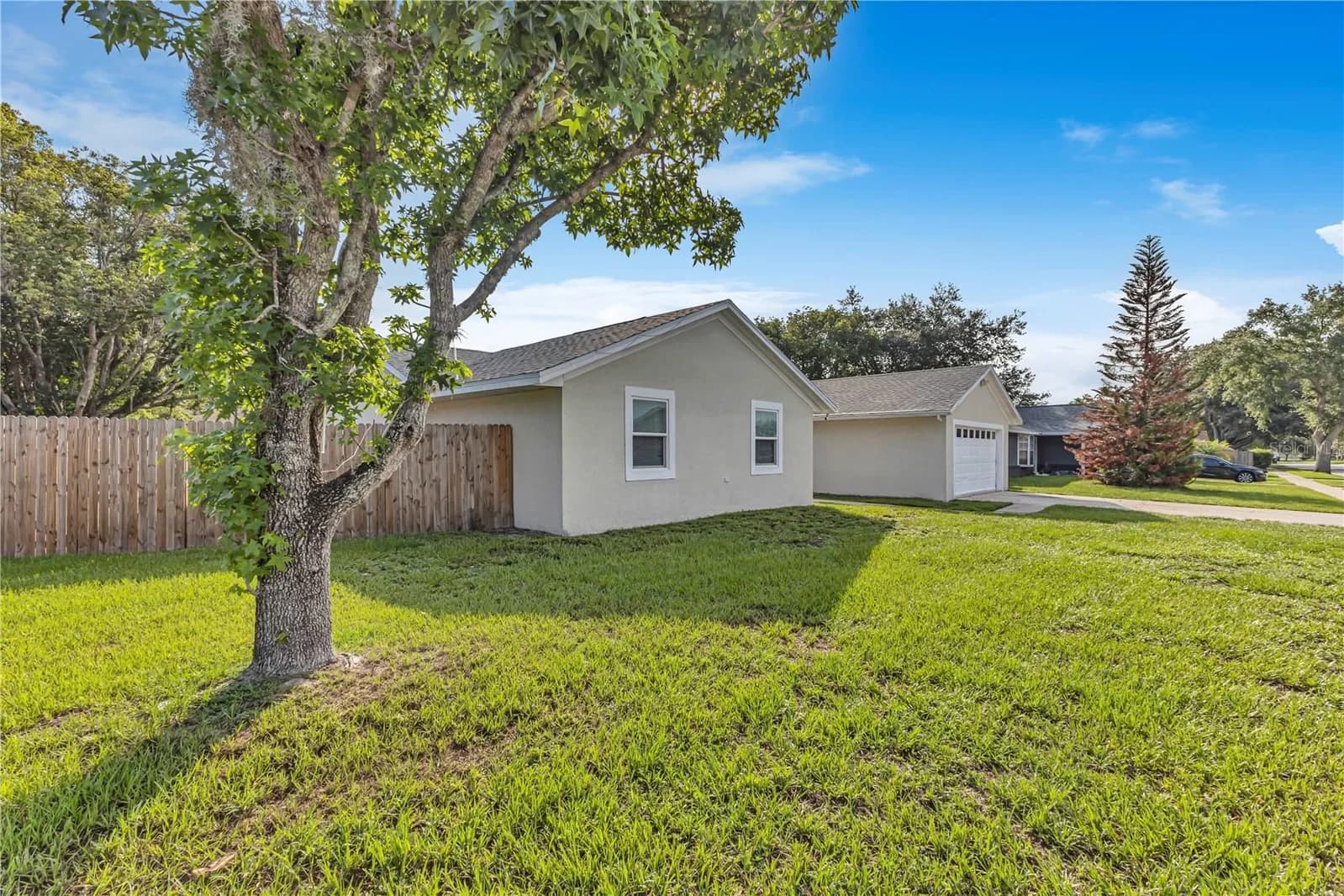 4901 REGINALD, Orlando, FL 32829 3