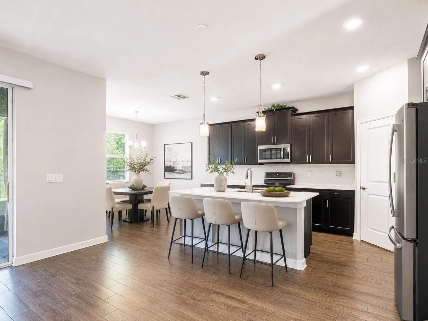 491 BRUNSWICK 5