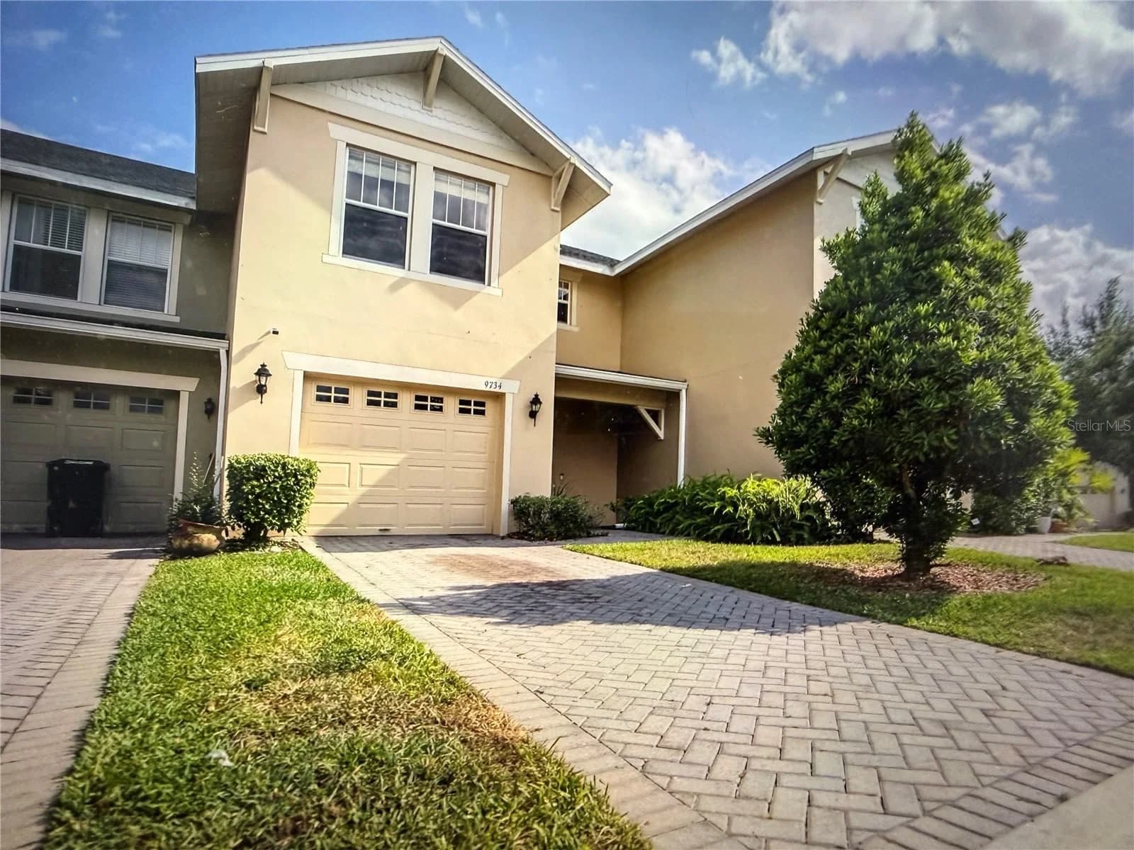9734 TIRAMASU, Orlando, FL 32829 2