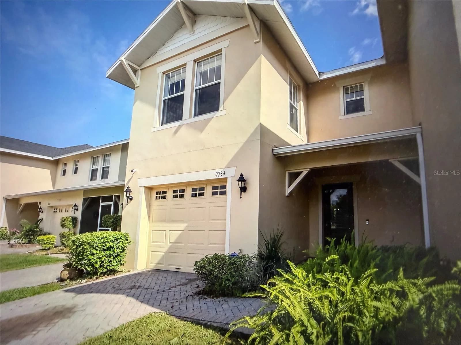 9734 TIRAMASU, Orlando, FL 32829 3