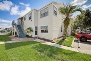 2556 WOODGATE, Orlando, FL 32822