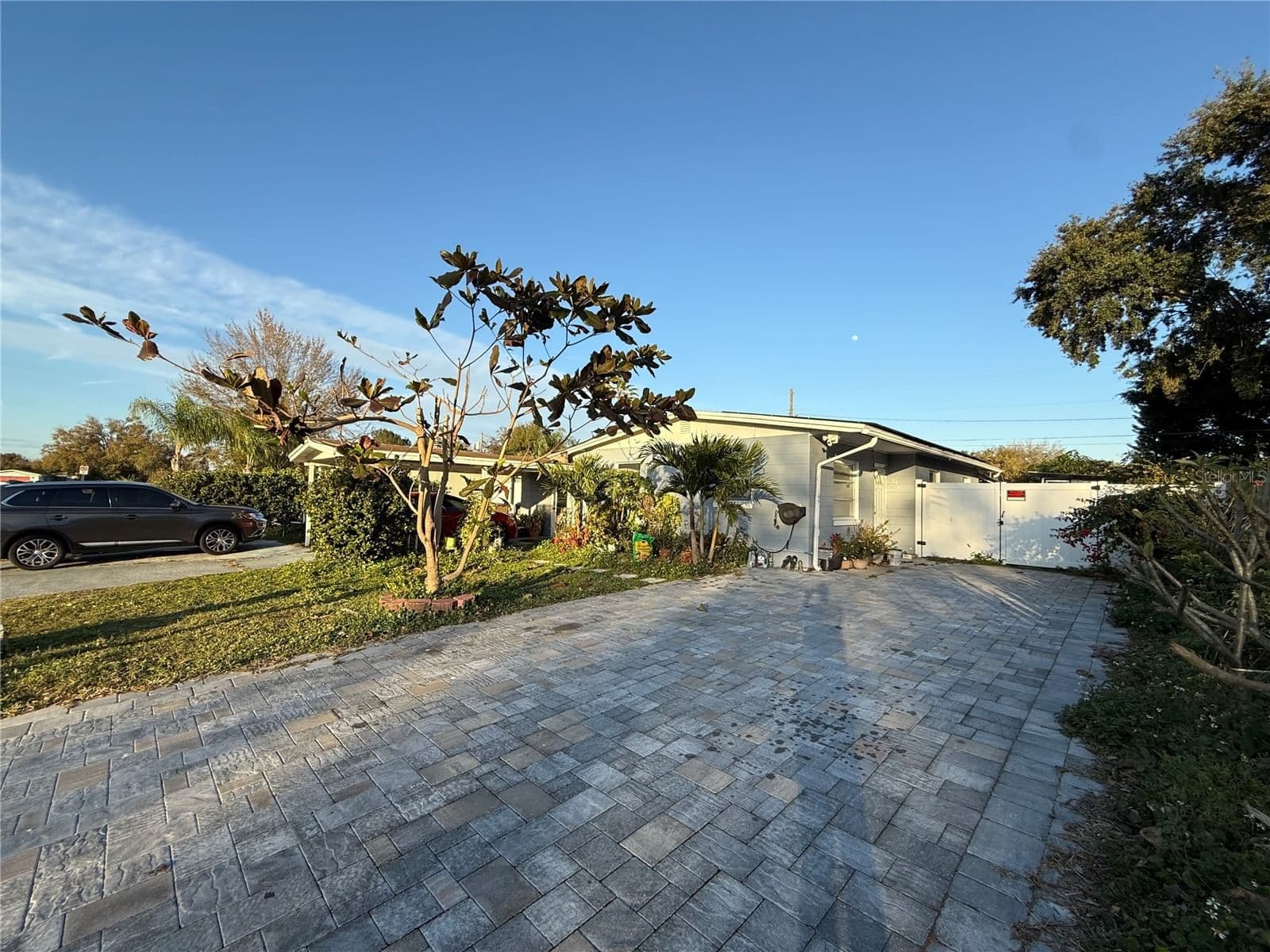 2615 BEAUMONT 5
