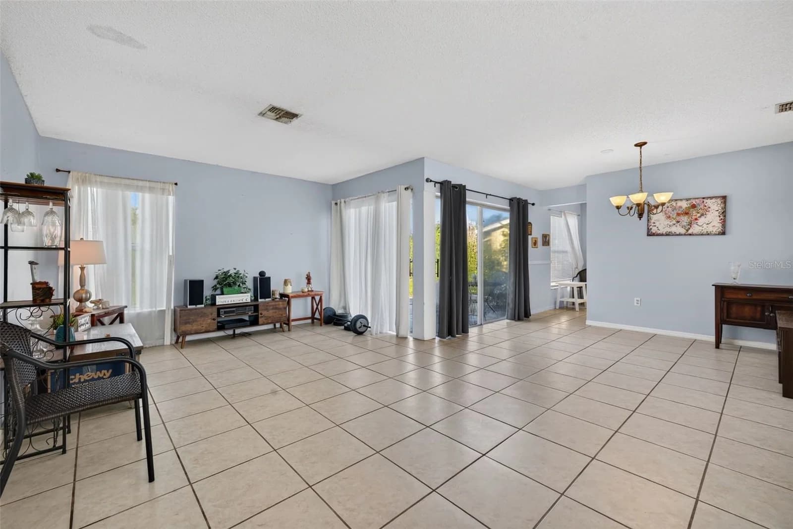 708 WEDGE LANE 5