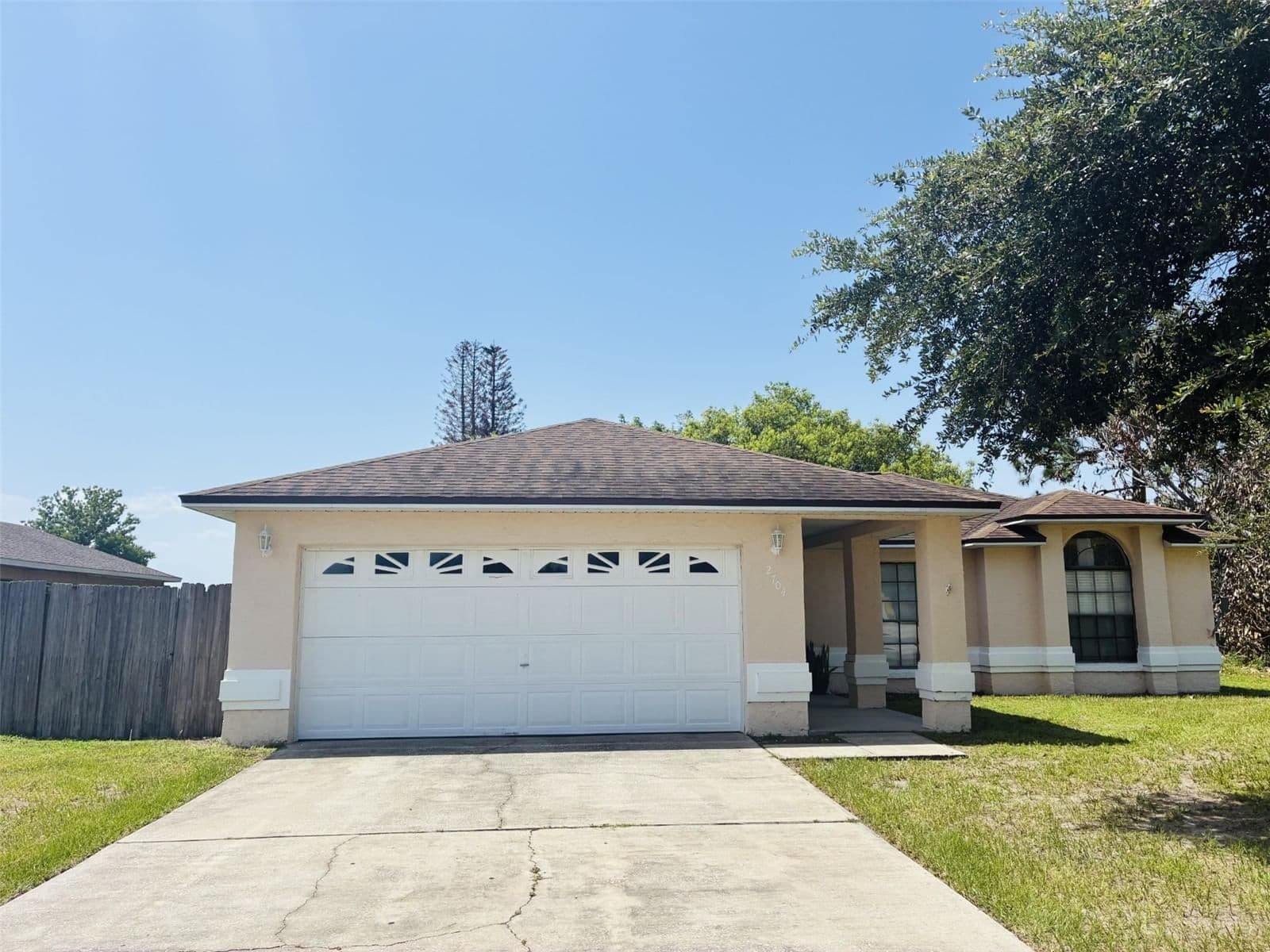 2704 KENDALL 2