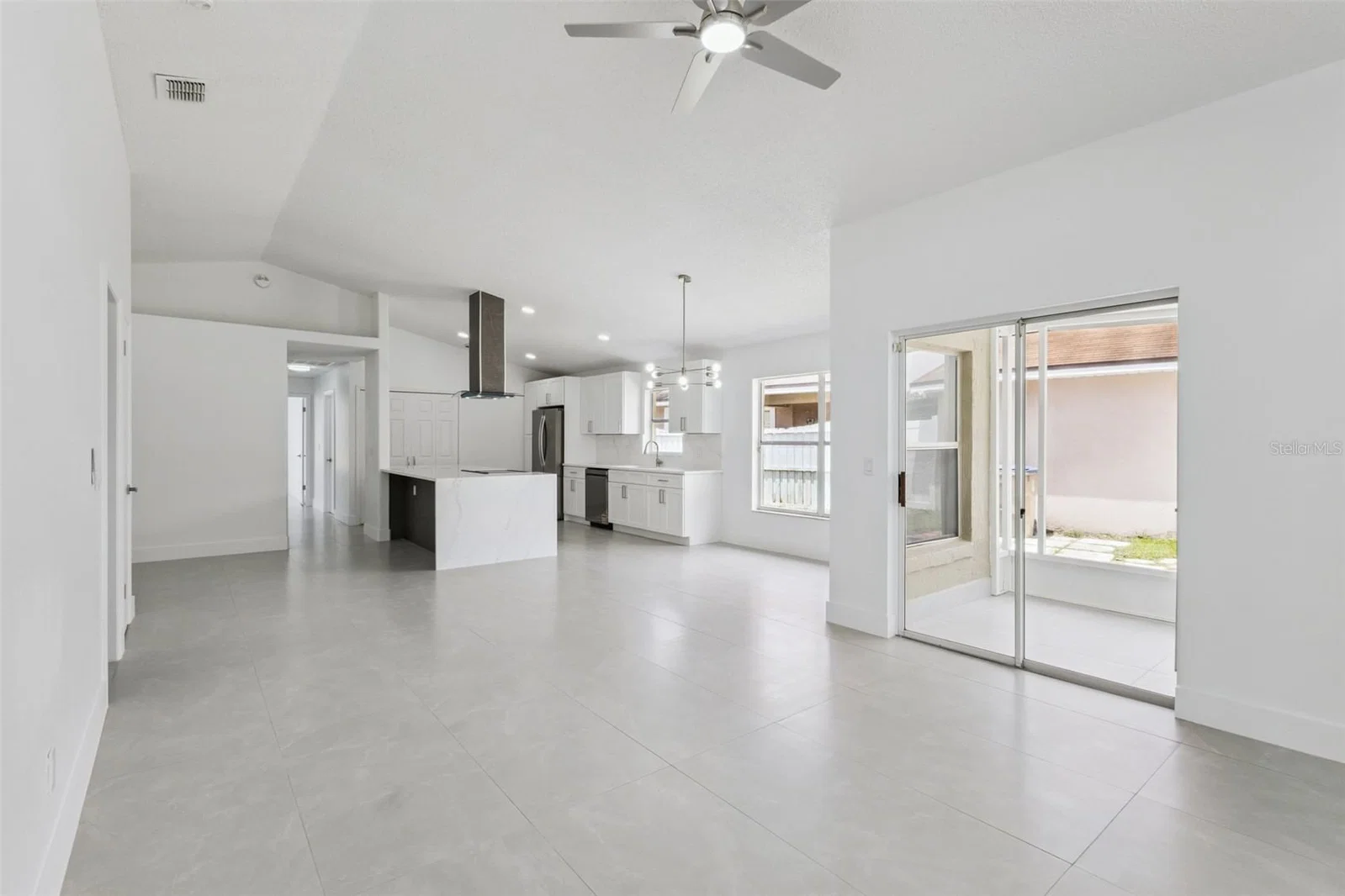 2625 WALDEN 4