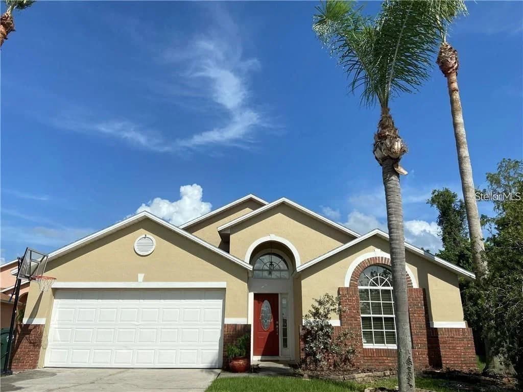 2476 SHELBY, Kissimmee, FL 34743