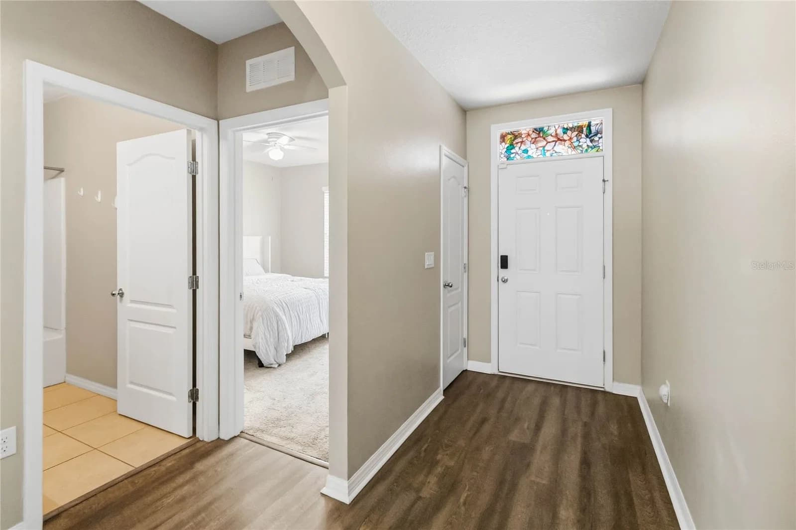 2318 SEQUOIA 3
