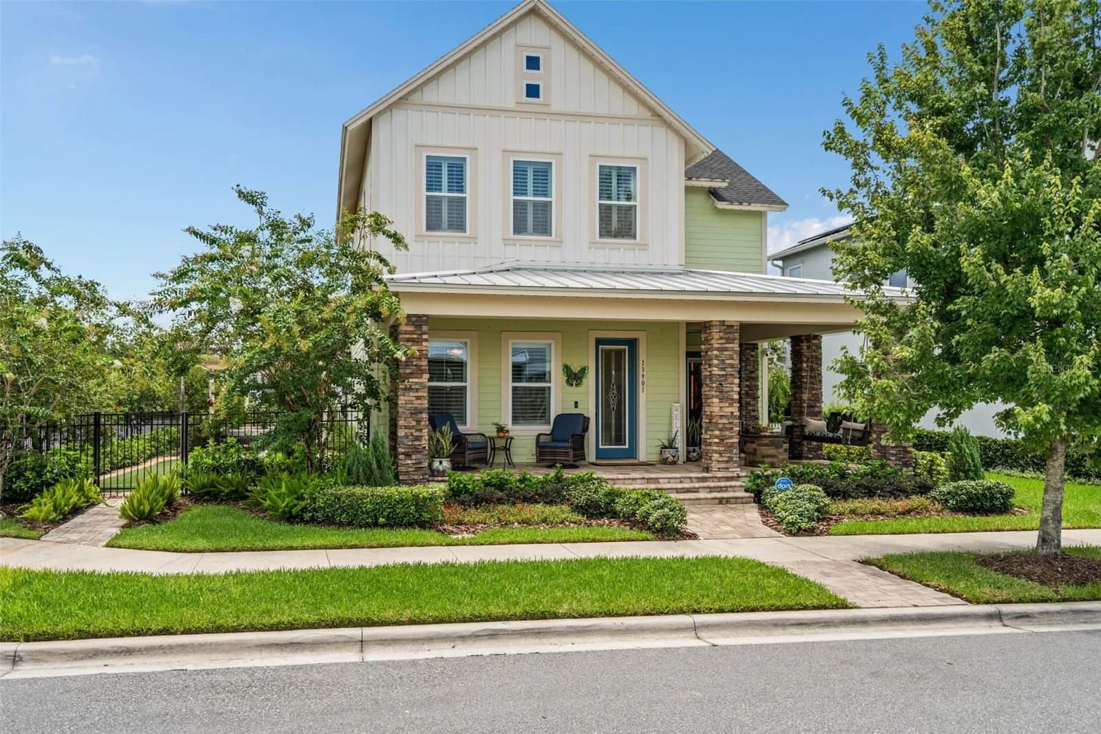 13901 MYERSON, Orlando, FL 32827 2