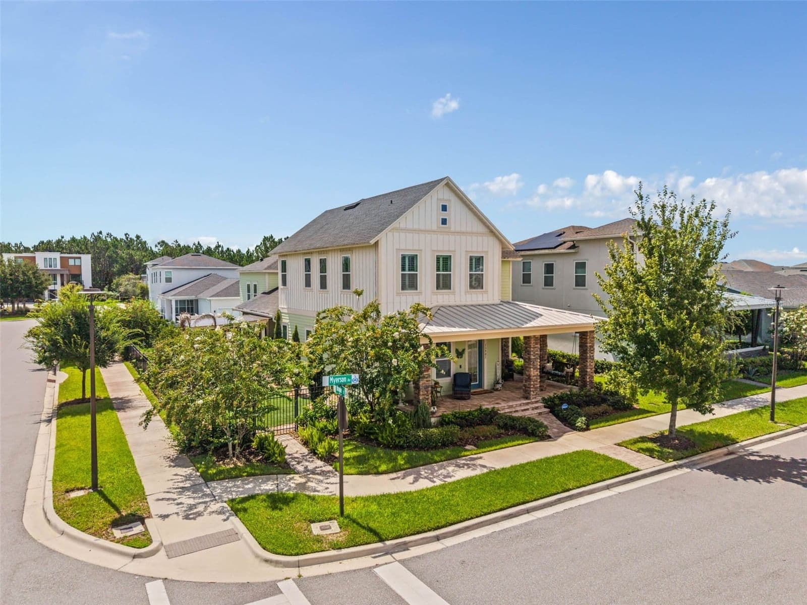 13901 MYERSON, Orlando, FL 32827 3