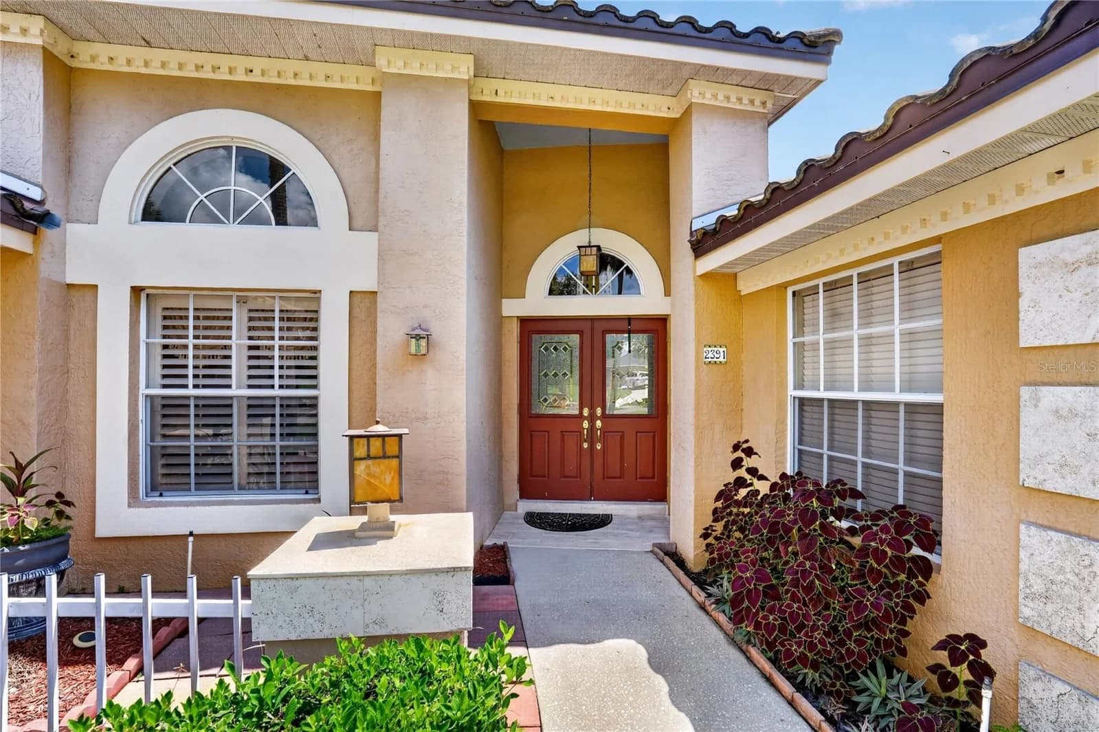 2391 WINDWARD 4