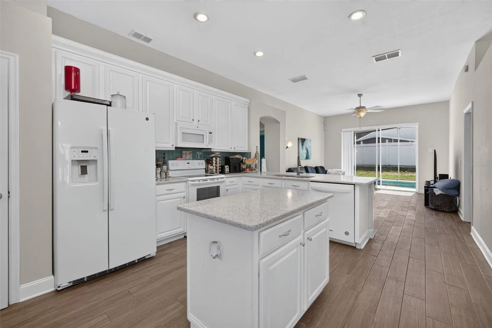 264 LAUREL RIDGE 5