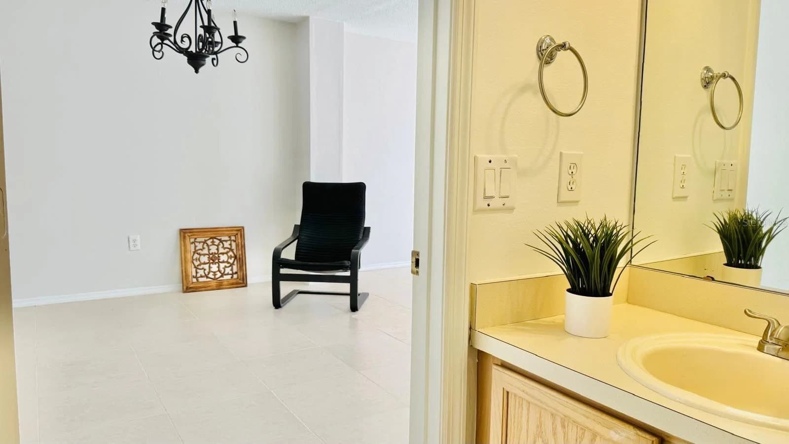 1203 SANDESTIN 5