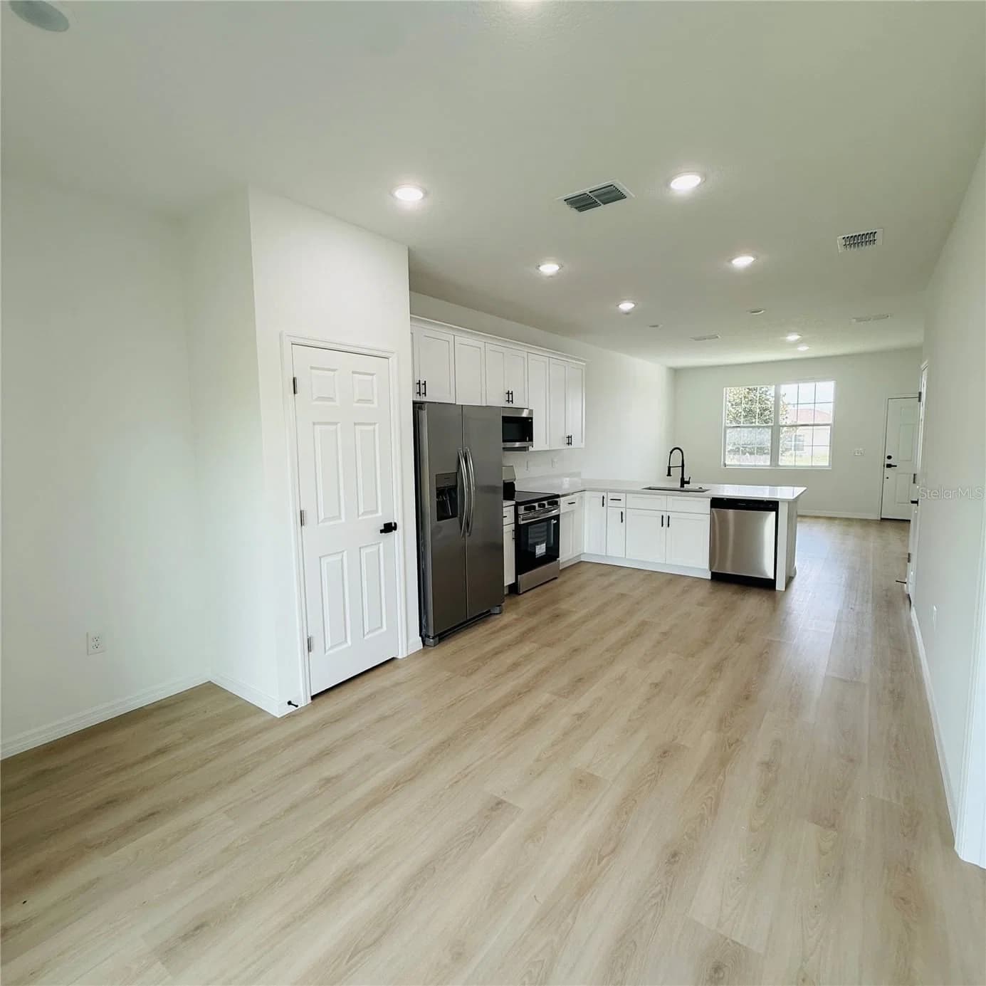 602 DESMOINES 2