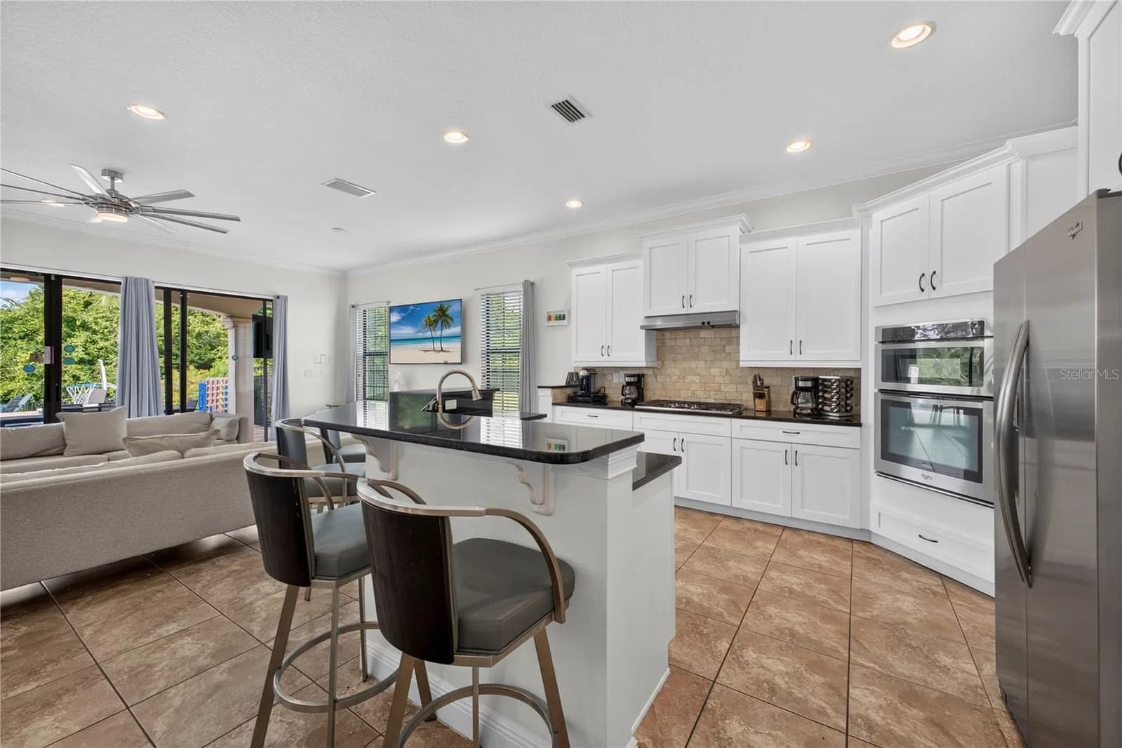 824 DESERT MOUNTAIN 3
