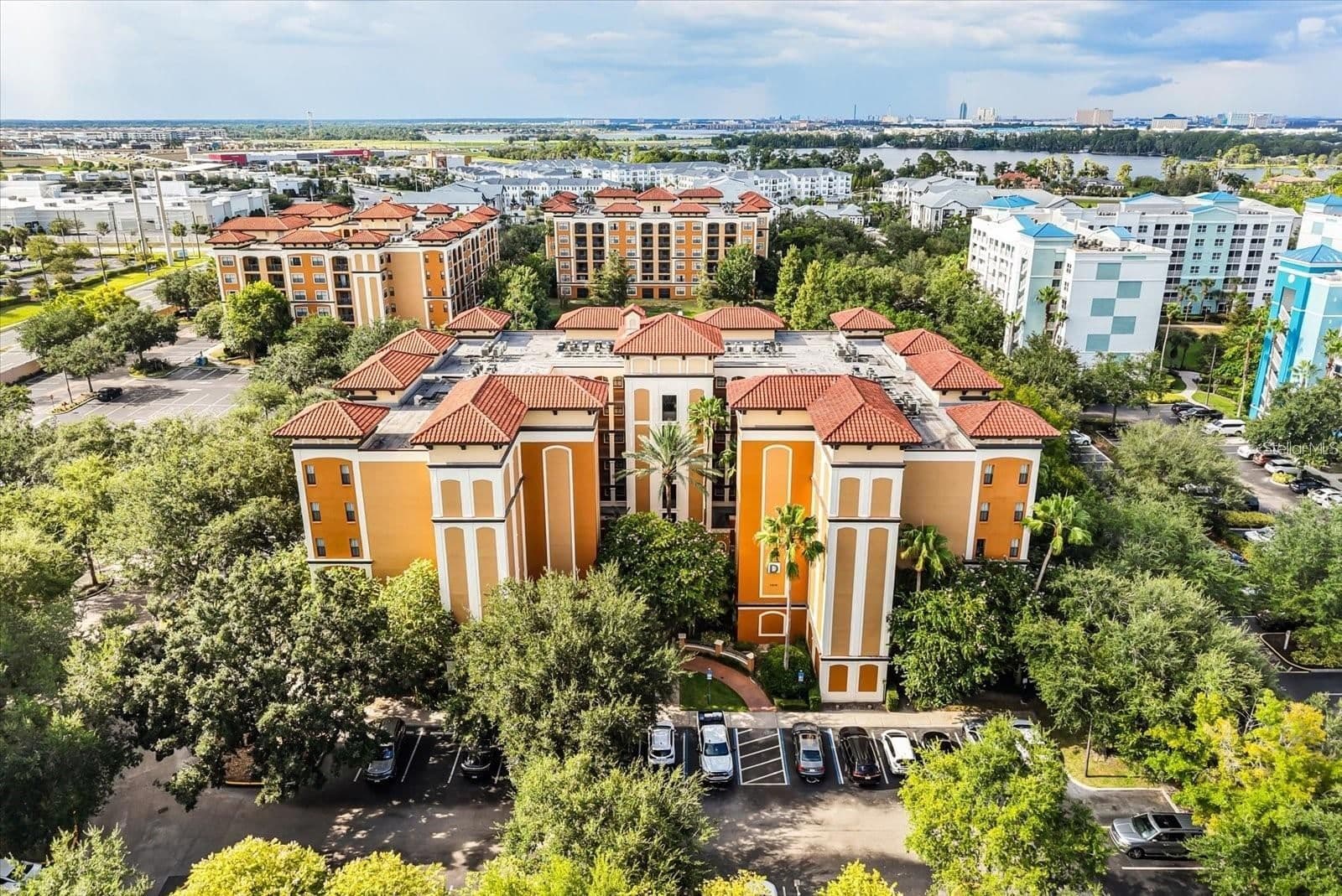 12539 FLORIDAYS RESORT, Orlando, FL 32821