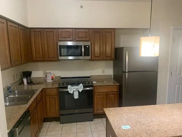 12539 FLORIDAYS RESORT 5