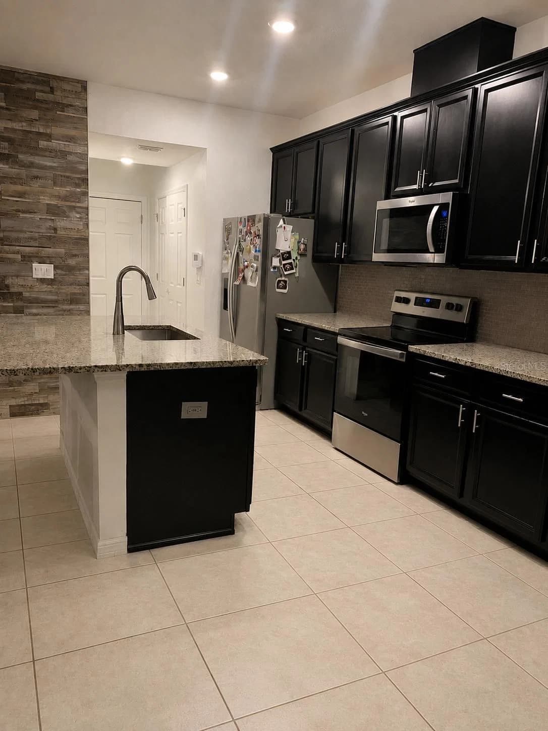 15061 WILLOW ARBOR 4