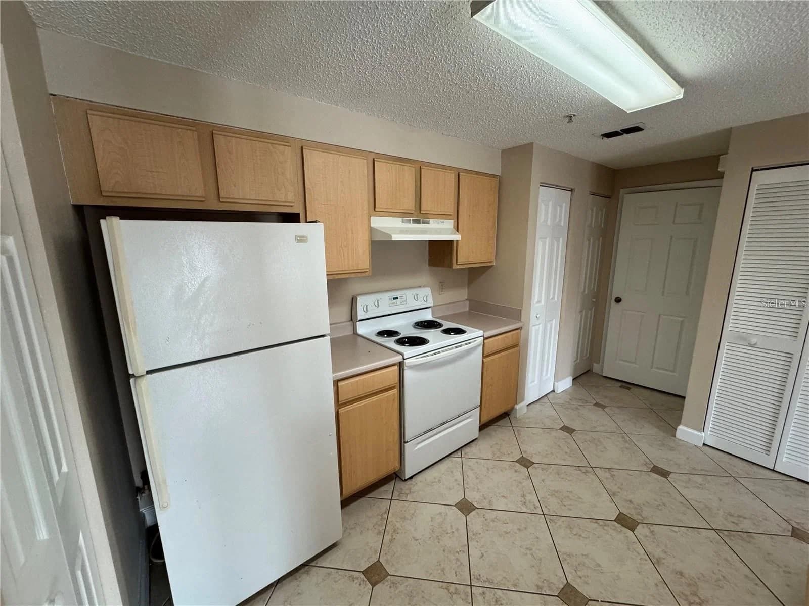 10831 WINDSOR WALK 4