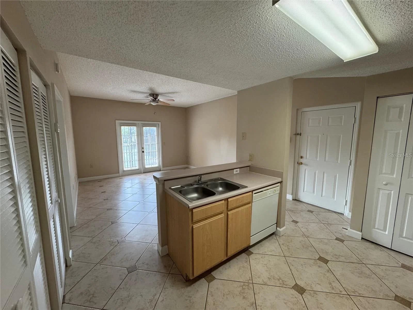 10831 WINDSOR WALK 5