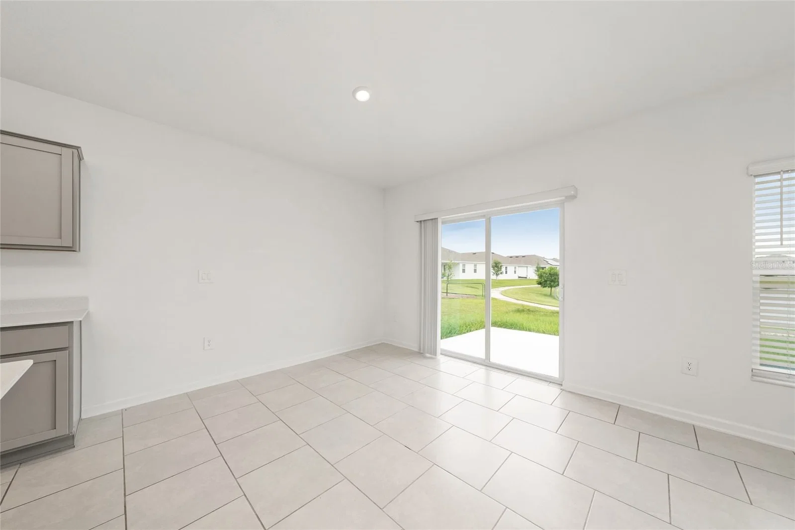 4816 EDENSBRIDGE 5