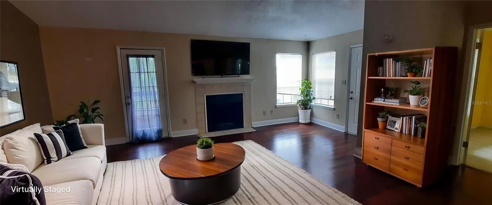 4200 THORNBRIAR 3