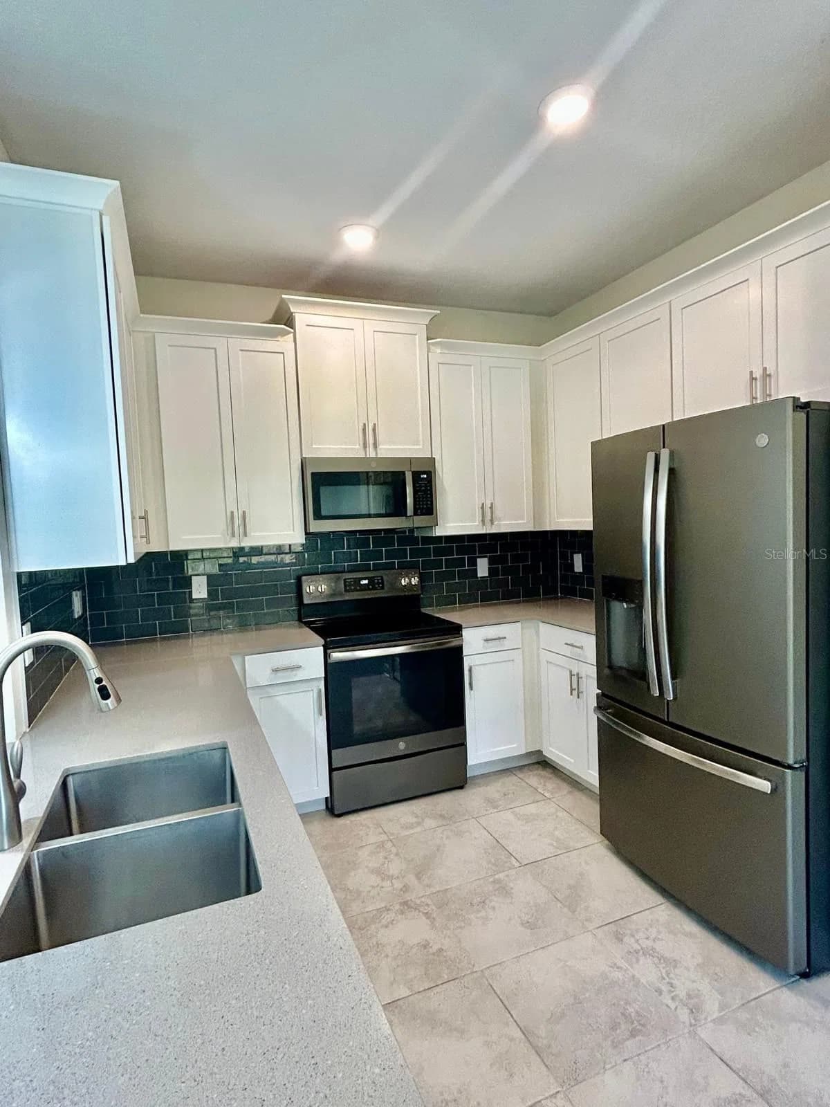 11576 WHISTLING PINE 4