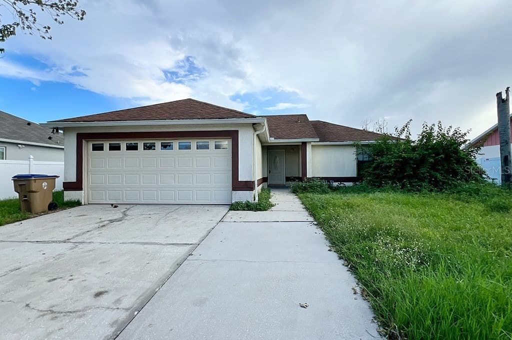 10 YORK, Kissimmee, FL 34758