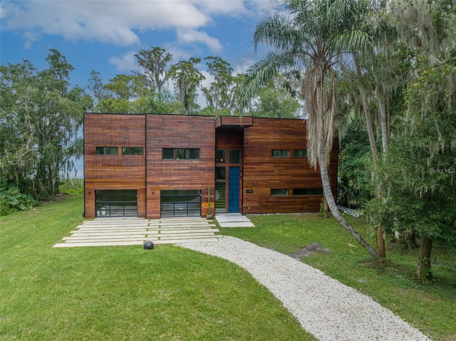 3807 SEMORAN, Orlando, FL 32822